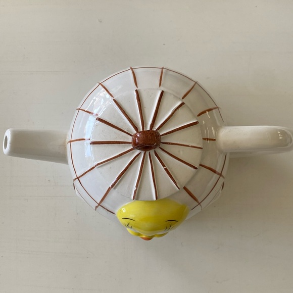 Warner Bros. 90’s Tweety Bird Ceramic Teapot Collectible - Vintage - Picture 5 of 11